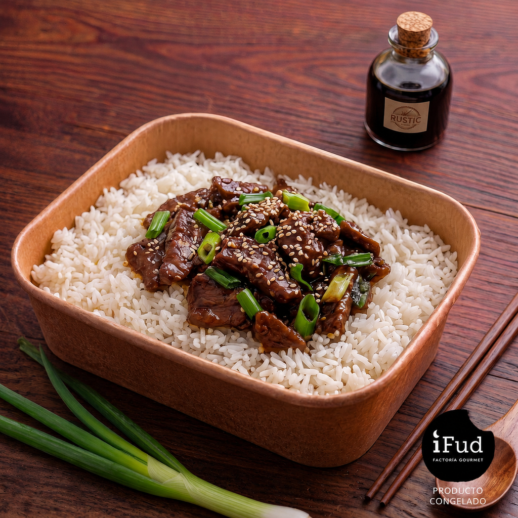 Carne mongoleana con arroz
