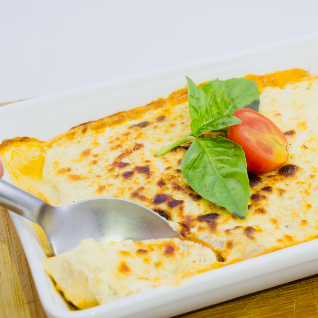 Lasaña boloñesa con plateada desmechada al vino tinto